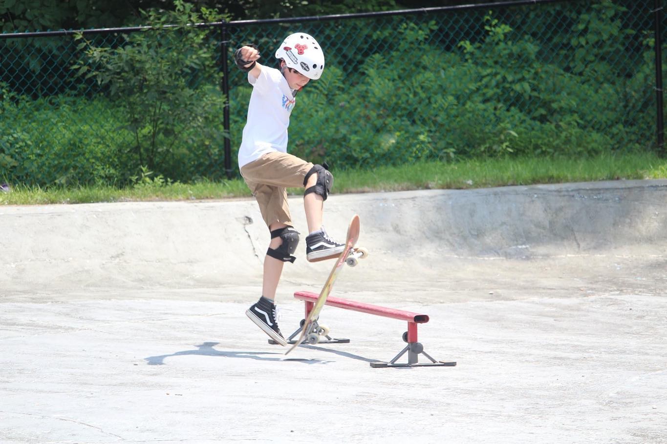 Learn to Skateboard Livingston